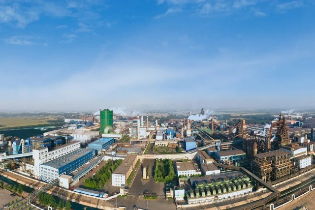 钢材建设的厂房，有个变形缝问题